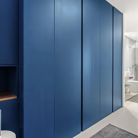 Karat Blue
